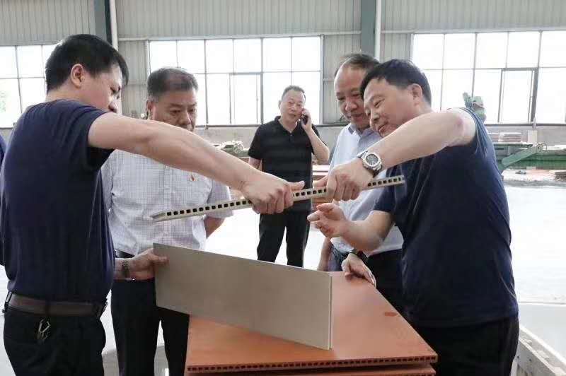 新產(chǎn)品【陶板幕墻】已上線，歡迎中共縣委于書(shū)記來(lái)河南眾光調(diào)研